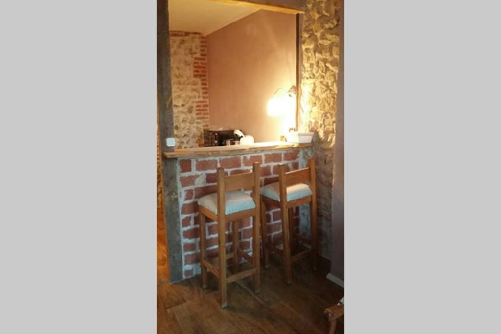 Charming Old Style Apartamento Honfleur Exterior foto